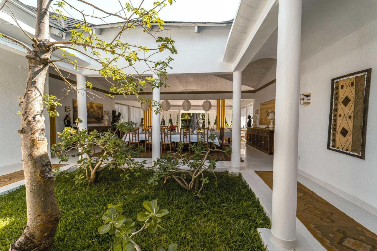 Nyumba Ya Mbuyu Hotel Malindi Exterior photo